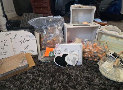 Wedding Bits