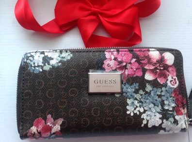 guess purses