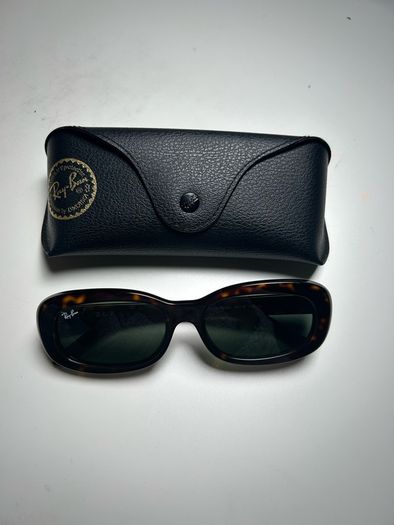 Like New Ray-Ban RB2221 C56 902/31