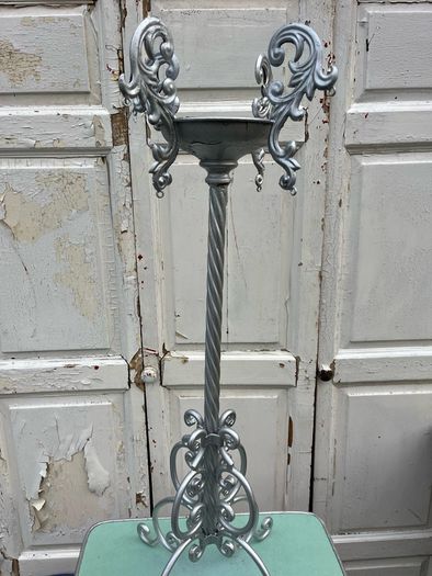 plant stand