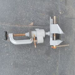 Workzone bench vice