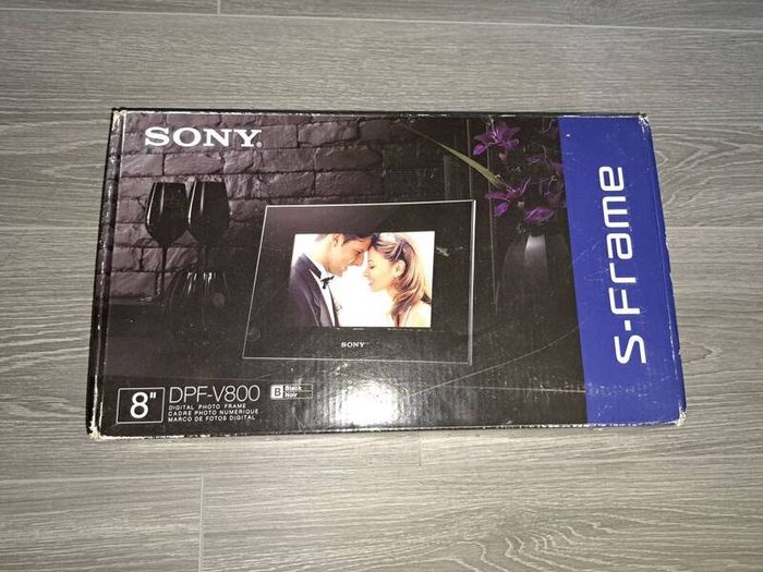 Sony Digital photoframe new, unused