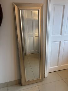 Long mirror
