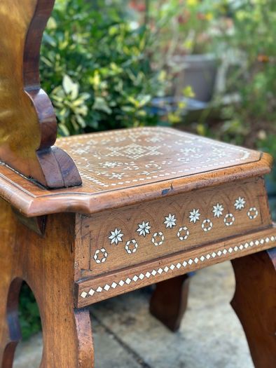 Solid Walnut Sgabello Hall Chair - 1840-1850 (must see)