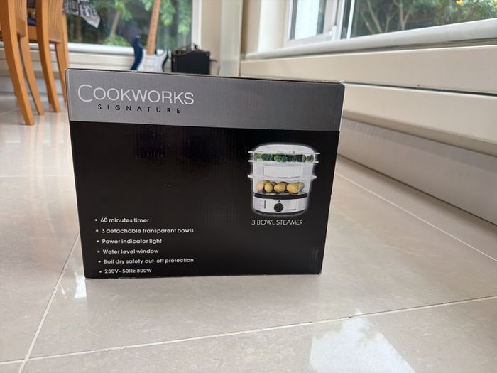 Brand new. Cookworks 3 bowl steamer