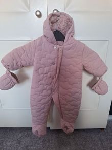Pramsuit