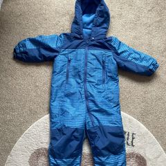 Kids all in one snowsuit