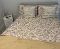 double bed single bed