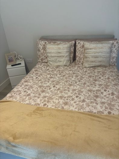 double bed single bed