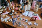 Dolls house / Miniature - sewing machines, haberdashery etc