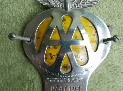 Vintage AA Car Badge No 0Z47104