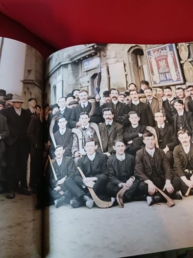 The Colour of Ireland: County by County 1860- 1960 / Rob Cross/ 2021
