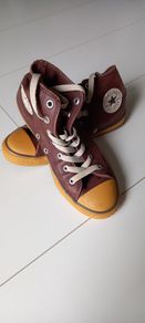 Converse.