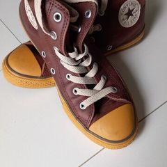 Converse.