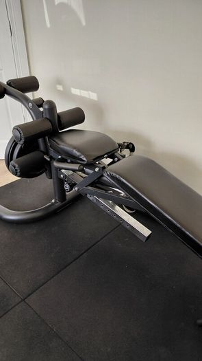 HIT fitness Leg extension and Leg curl
