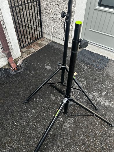 Gravity Speaker Stands