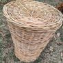 Large wicker Basket and Lid Image 4