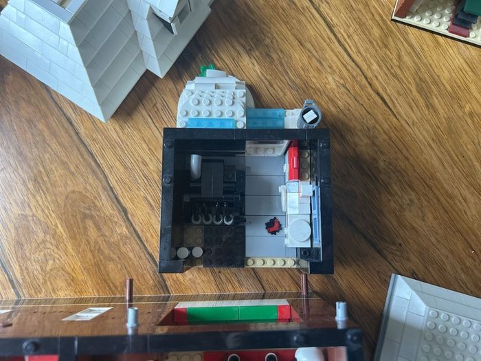 LEGO Home Alone House