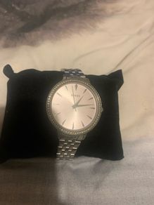 Working- Seksy Women's watch