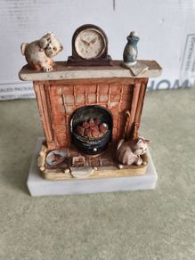 Peter Fagan Colour Box Cats Collection Vintage 1984 Cats On Fireplace Ornament