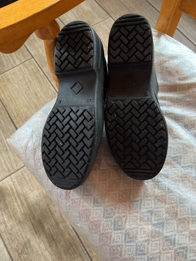 womans shoes