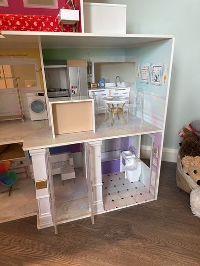 Rainbow High wooden dollhouse