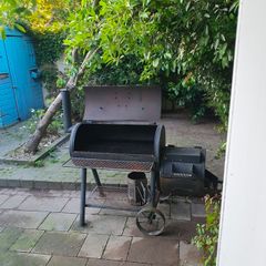Bbq Smoker