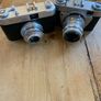 2 vintage 1950s cameras sold as one lot. Image 4