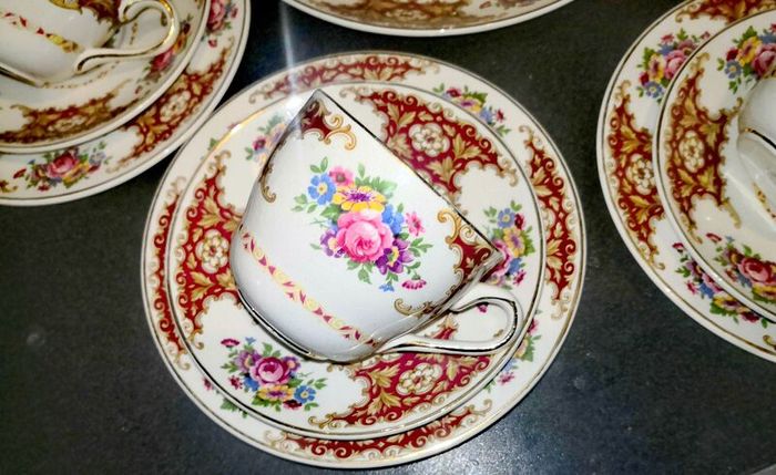 Stunning Arklow teaset