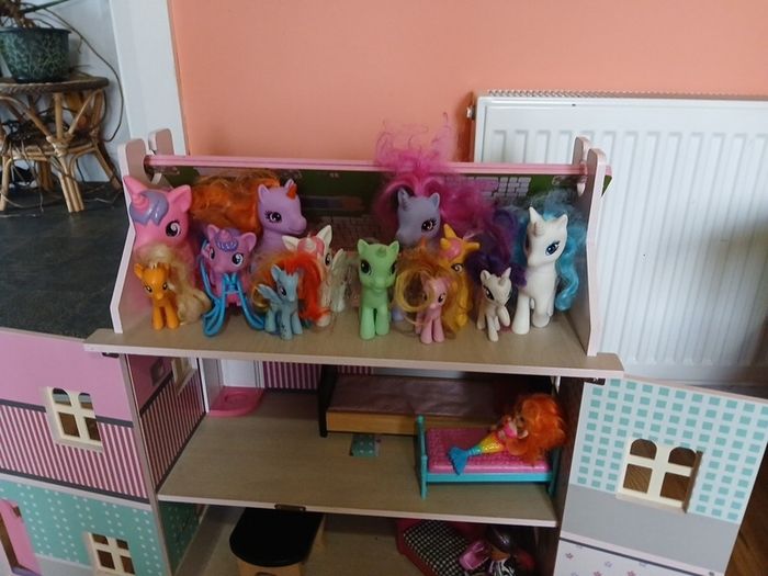 doll house