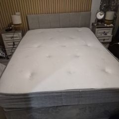 King size bed