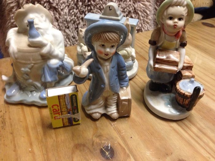 Cheap House Ornaments X 4