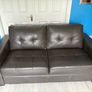 Stylish Leather Couch Image 2