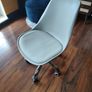 Office study 360 swivel chair with wheels. Excellent.con Image 5