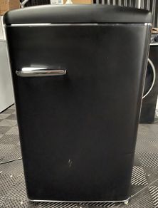 Exquisit Retro Fridge 122L