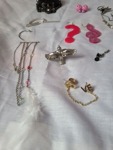 jewelleries 1 euro each or 50 euro for all