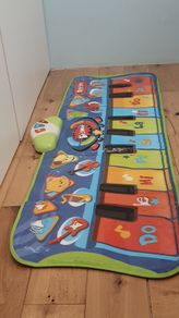Musical mat / floor piano