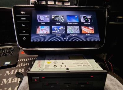 Skoda SUPERB MIB2.5 Radio Navigation Unit with 9.2'' Screen