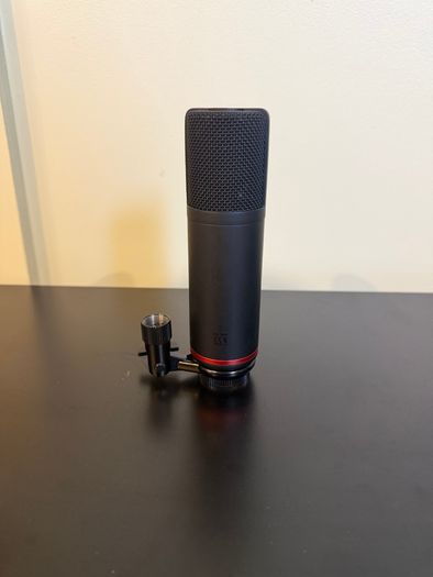 Focusrite Scarlett CM25 MkIII Microphone with pop filter