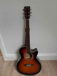 Westwood Acoustic Guitar + Cort CM10G Amp