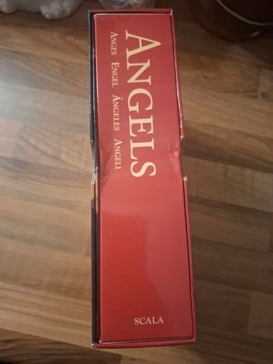 Angels postacards art gallery edition