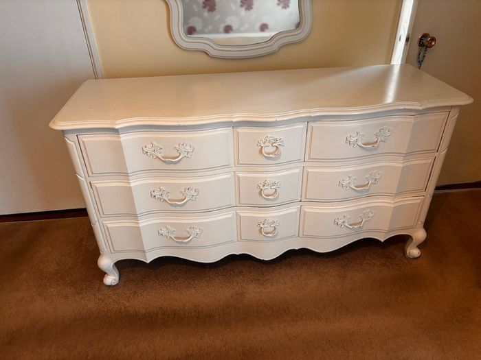 Drexel 3 piece set chest of drawers , mirror, tall chest
