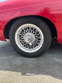 4 complete mgb wire wheel spokes white coating + AvonZT7 Tyres and 4 original chrome spinners