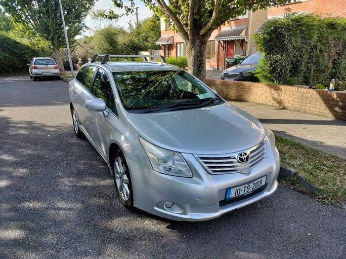 2010 Toyota Avensis