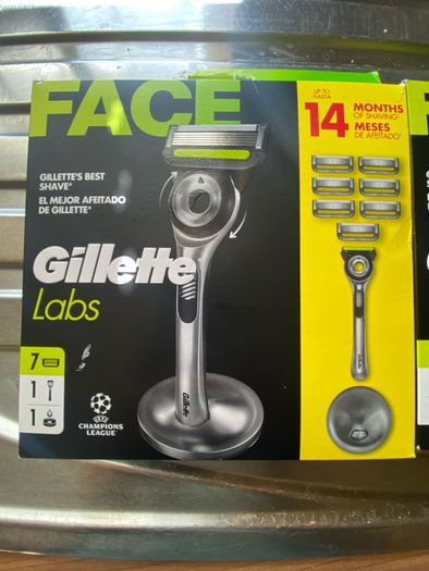Gillette labs razor and handles