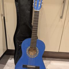 1/2 Classical Guitar