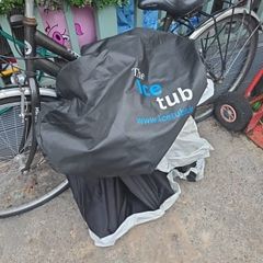 Foldable ice bath