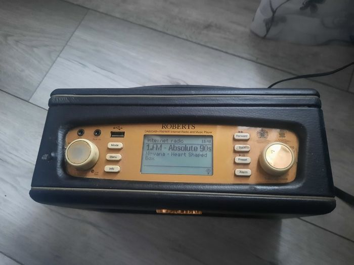 Roberts Worldwide Internet Radio
