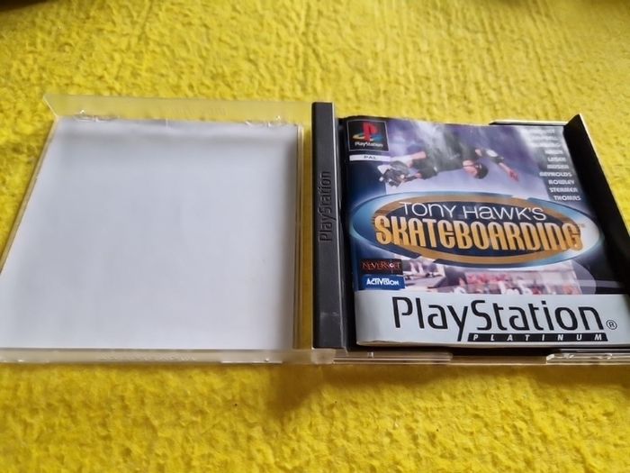 Tony Hawk s Skateboarding PlayStation1 Ps1 PlayStation2 Ps2 games Original