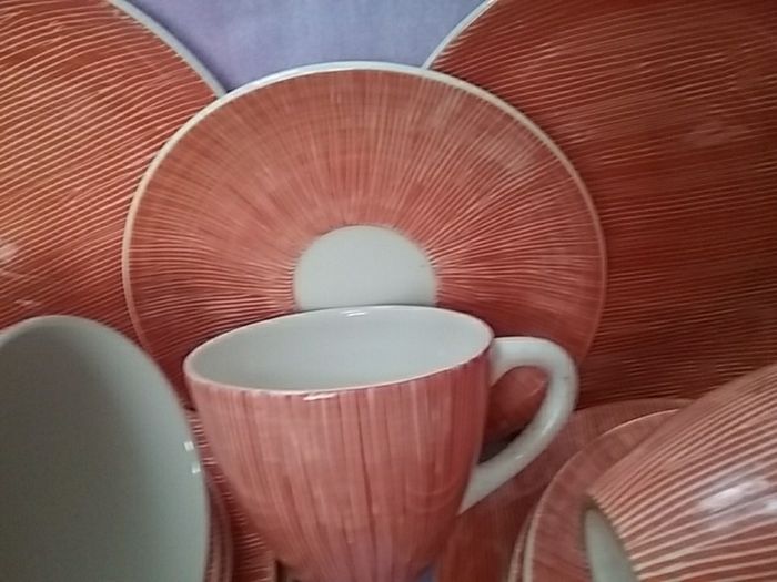 Eighteen Piece Breakfast Cup Teaset